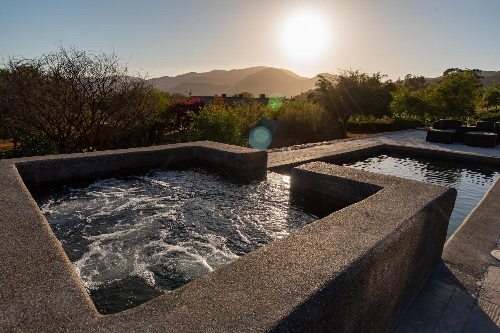 Hotel Atika Retreat à Valle de Guadalupe Extérieur photo