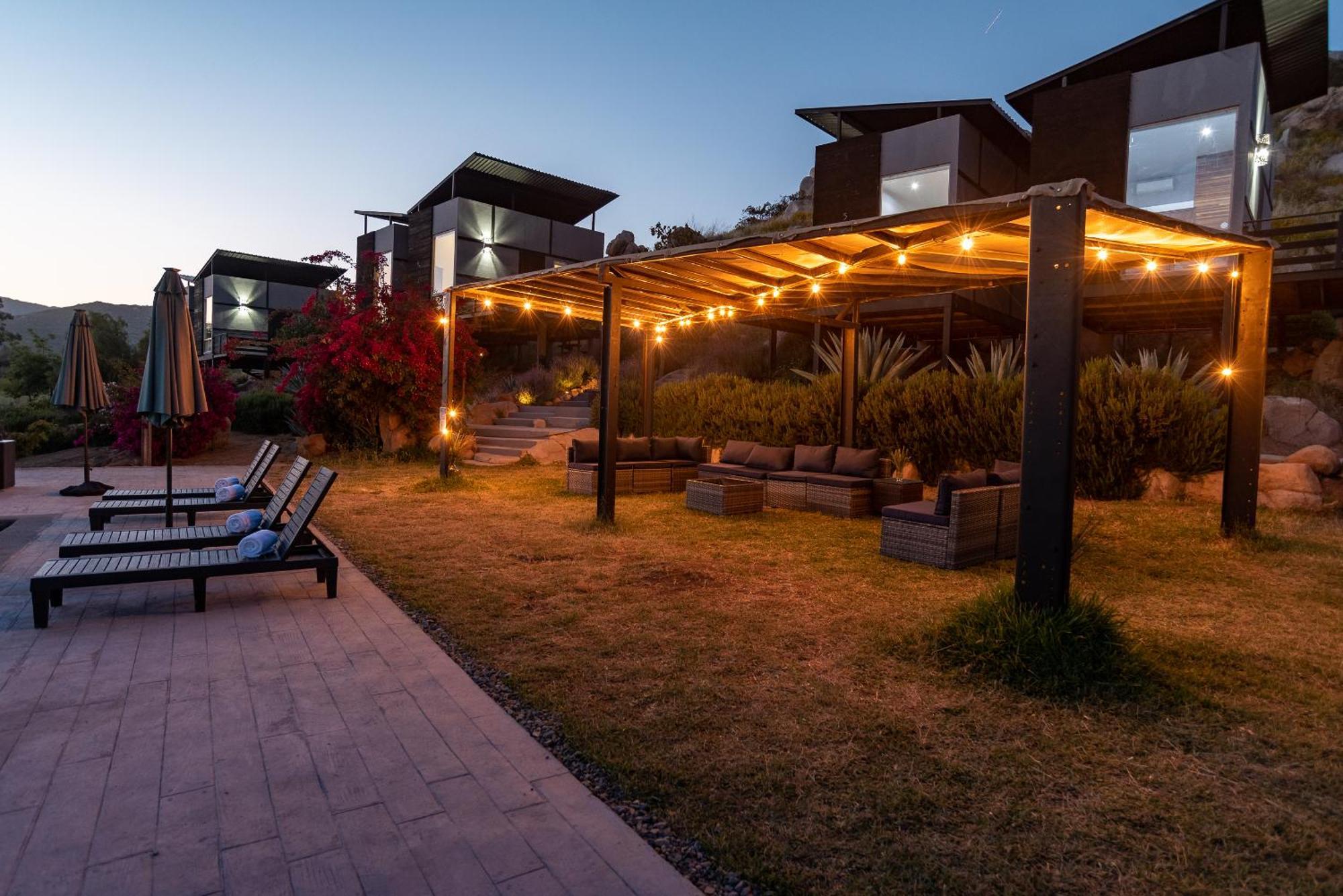 Hotel Atika Retreat à Valle de Guadalupe Extérieur photo